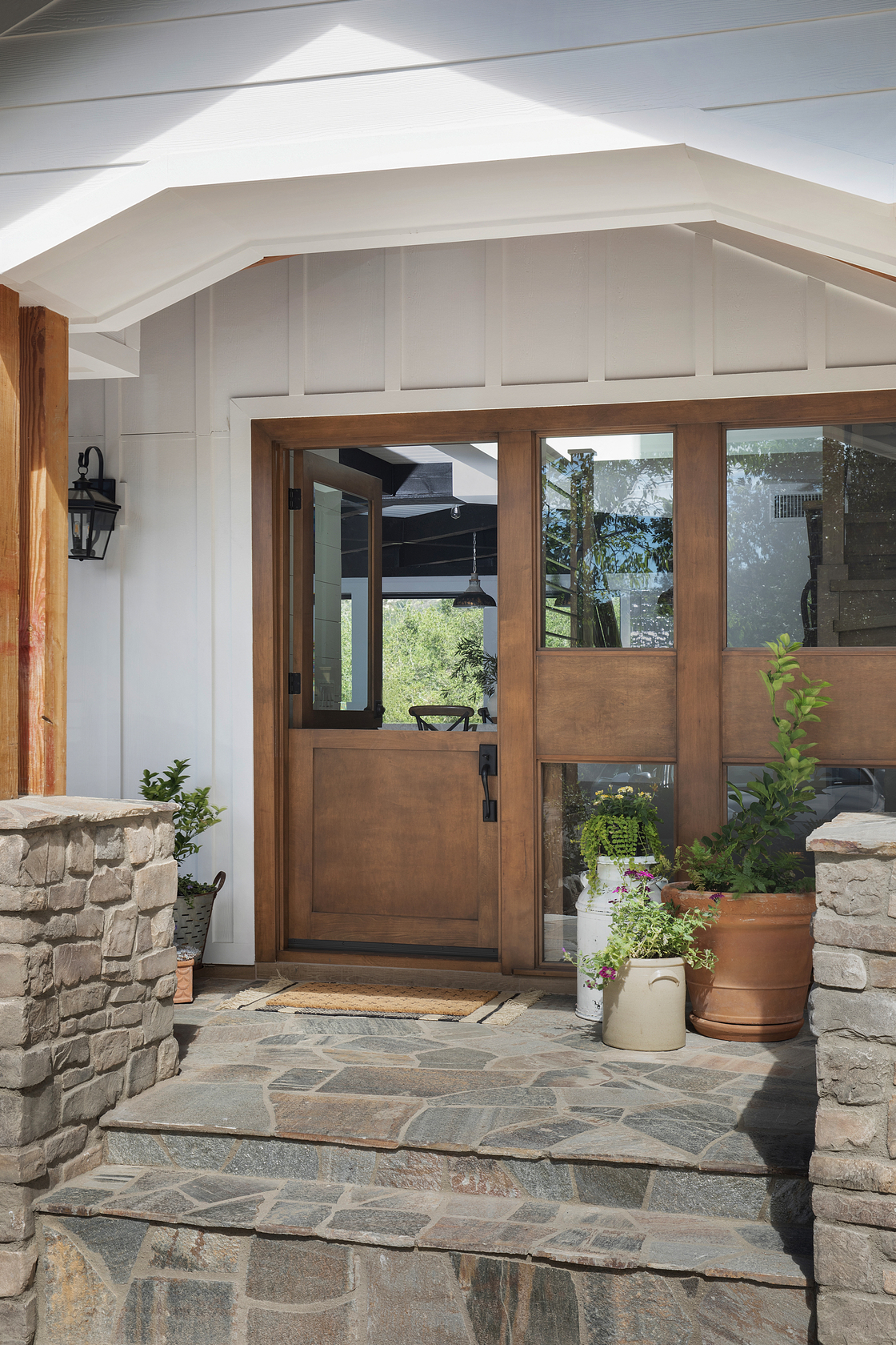 Trabuco Canyon Farmhouse - Backyard